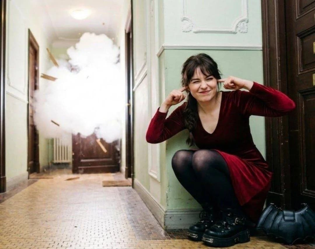 22 hausflur notfall tuer explosion meme schluesseldienst berlin